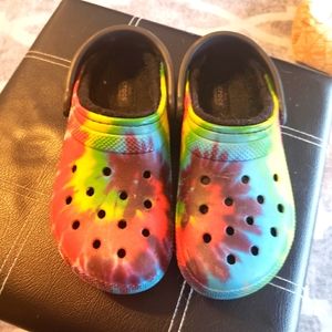 Womens size 7 crocs